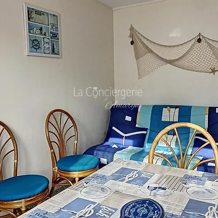 Th 23 - Vue Sur Le Port * Le Treport