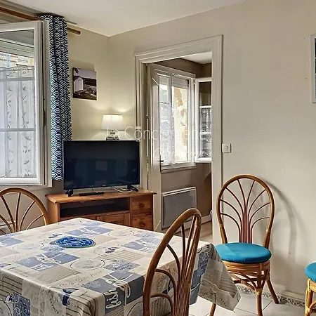 Apartment Th 23 - Vue Sur Le Port Le Treport